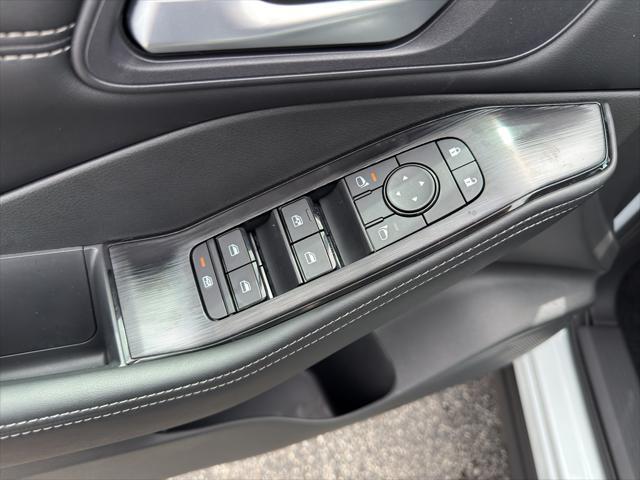 new 2025 Nissan Rogue car, priced at $33,744
