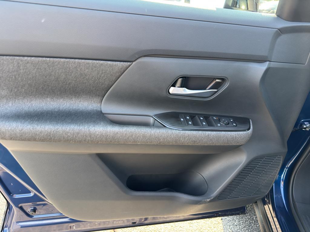 new 2026 Nissan Kicks car, priced at $28,276