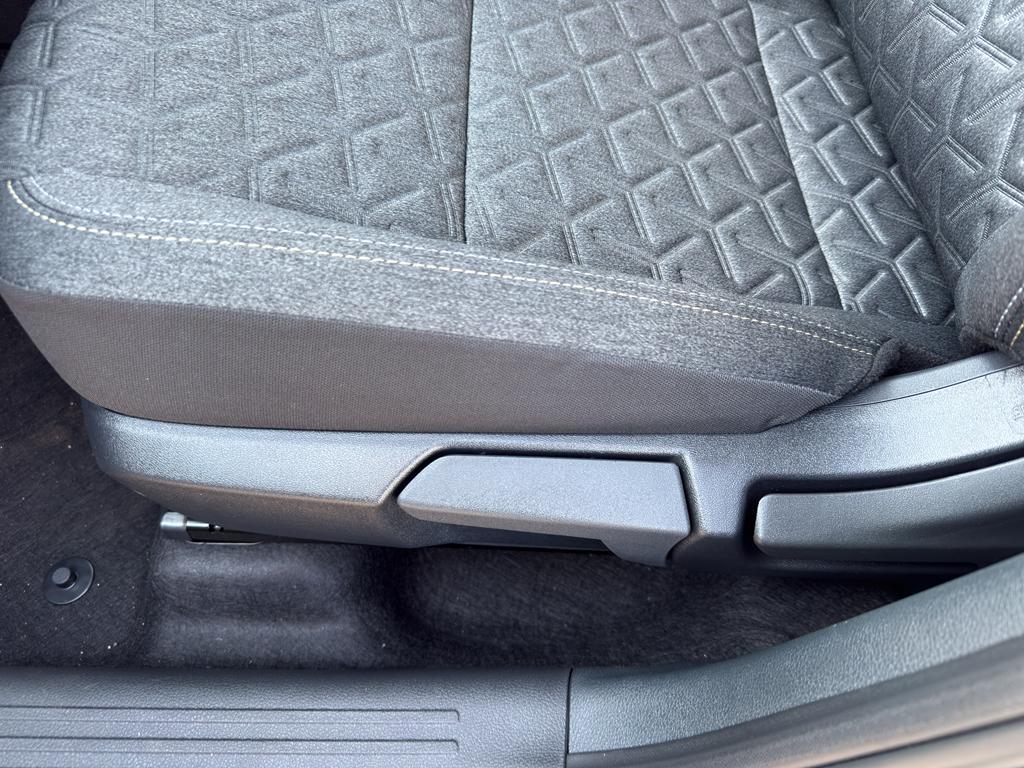 new 2026 Nissan Kicks car, priced at $28,276