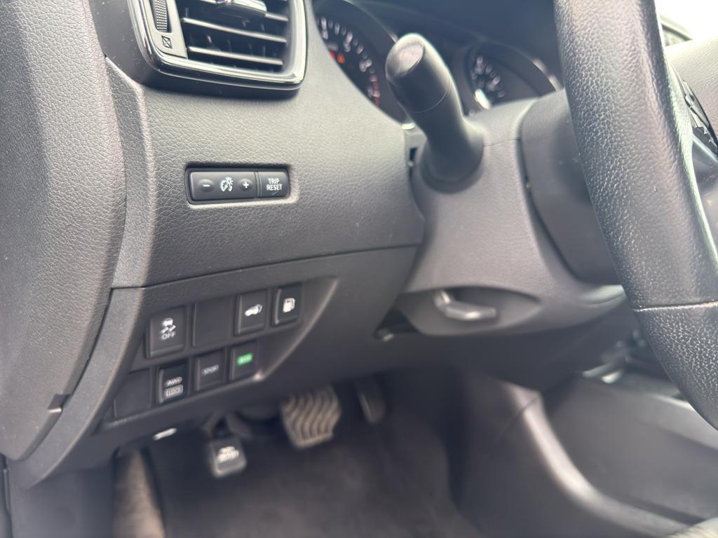 used 2018 Nissan Rogue car, priced at $13,495