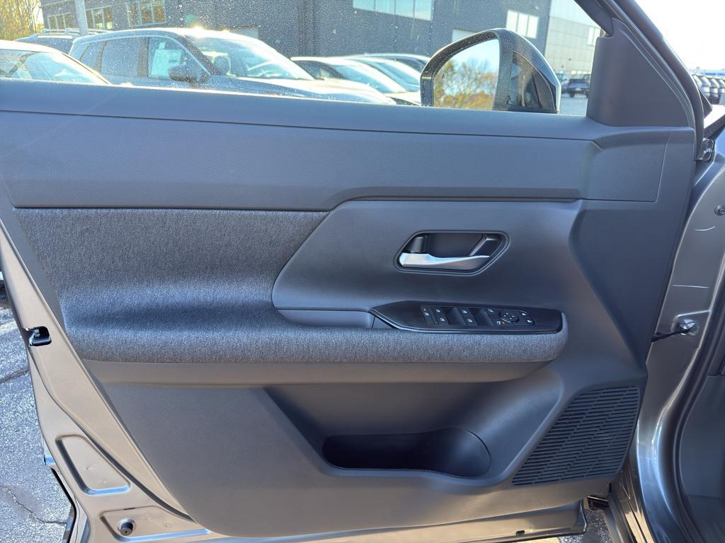 new 2026 Nissan Kicks car, priced at $28,355