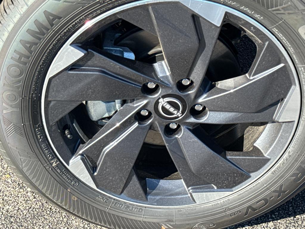 new 2026 Nissan Rogue car, priced at $33,499