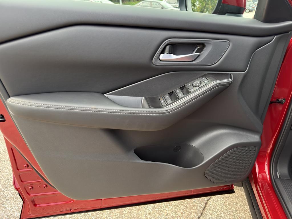 new 2026 Nissan Rogue car, priced at $31,959