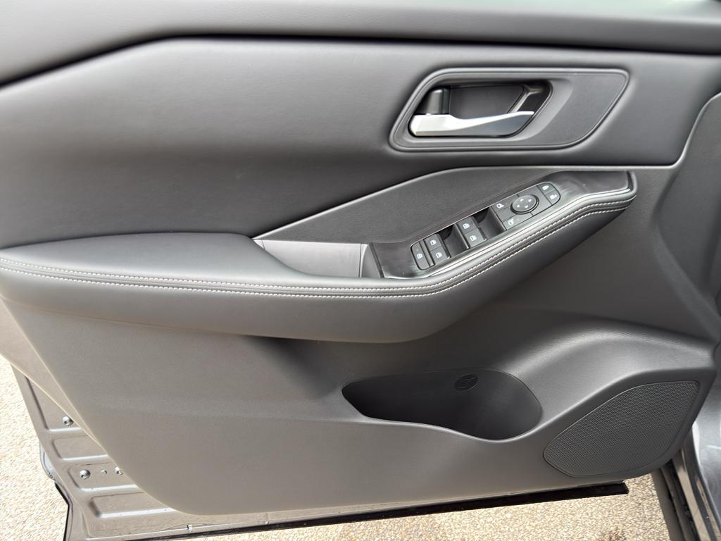 new 2026 Nissan Rogue car, priced at $31,499