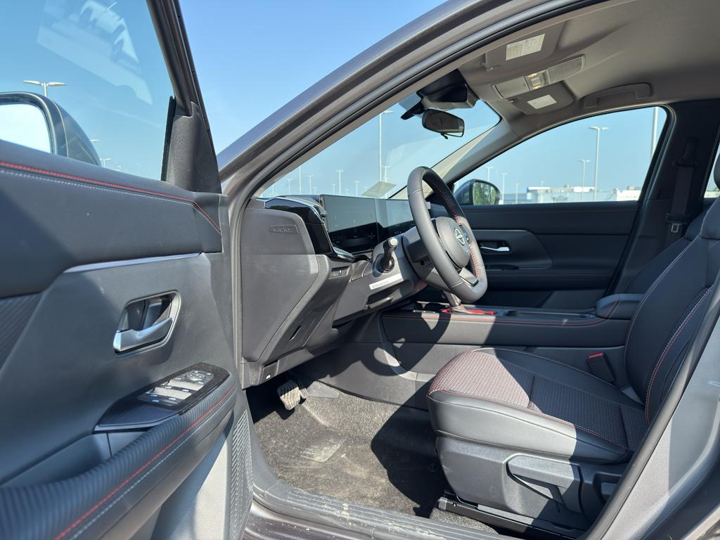 new 2025 Nissan Kicks car, priced at $27,229