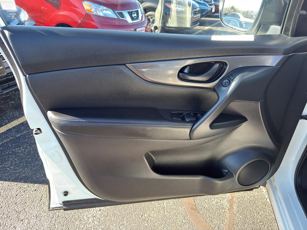 used 2022 Nissan Rogue Sport car, priced at $21,990