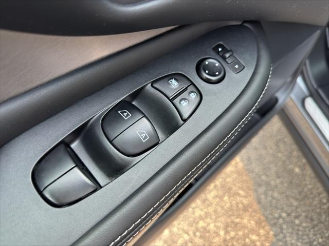 used 2023 Nissan Murano car, priced at $25,990