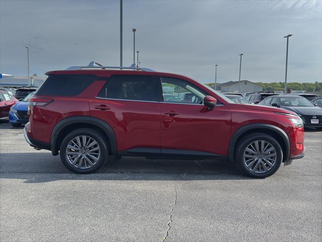 used 2023 Nissan Pathfinder car, priced at $37,490