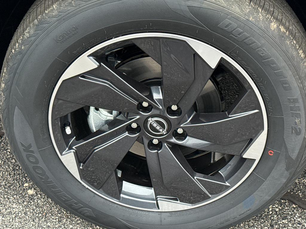 new 2026 Nissan Rogue car, priced at $33,899