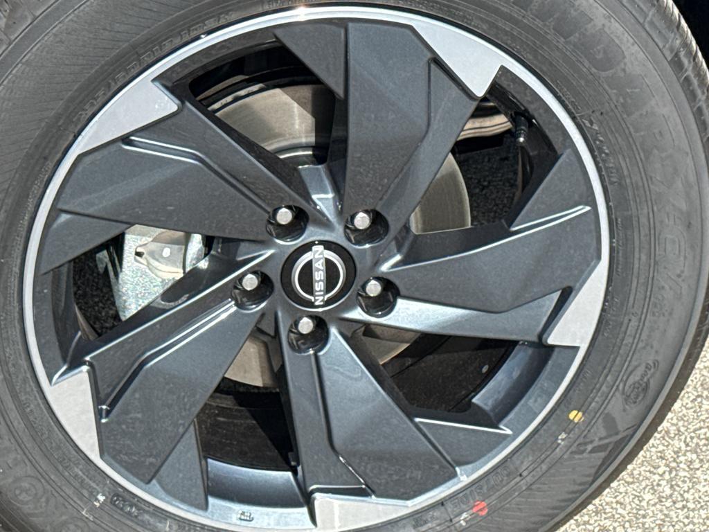 new 2026 Nissan Rogue car, priced at $33,499