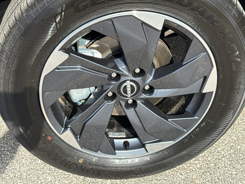 new 2026 Nissan Rogue car, priced at $33,499