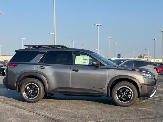 new 2024 Nissan Pathfinder car, priced at $42,199