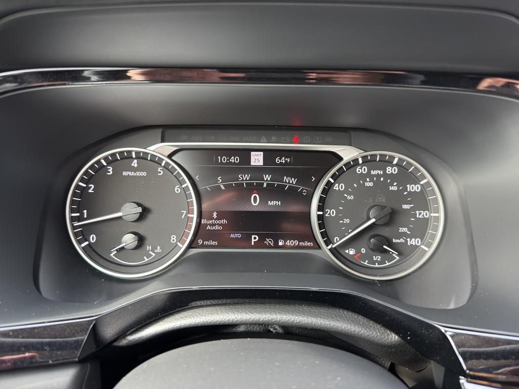 new 2025 Nissan Pathfinder car, priced at $42,186
