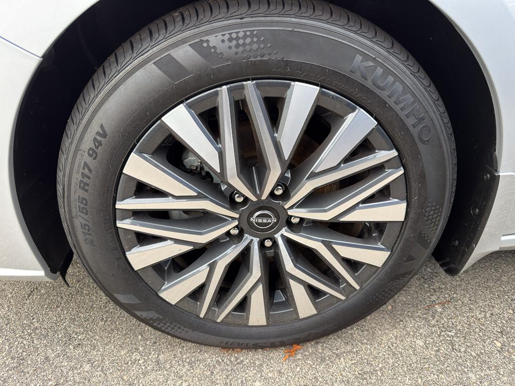 used 2024 Nissan Altima car, priced at $20,799