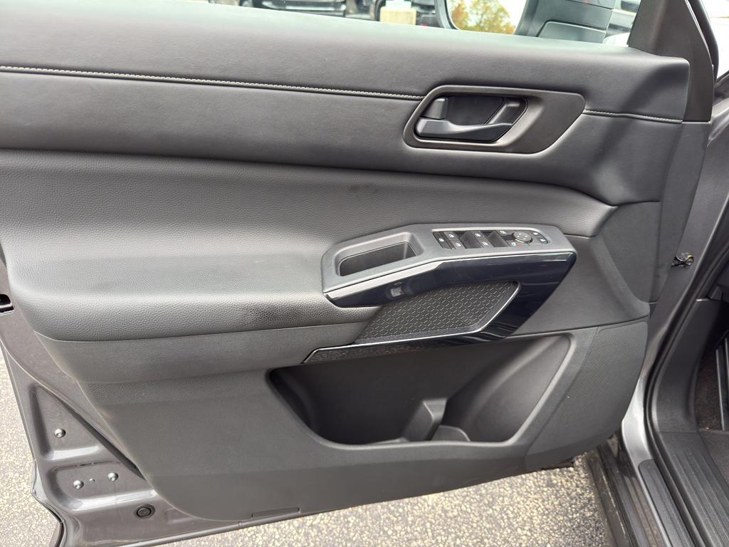 used 2024 Nissan Pathfinder car, priced at $33,990