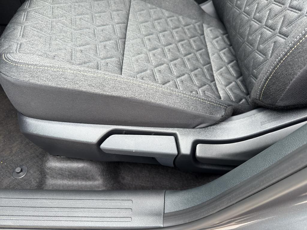 new 2026 Nissan Kicks car, priced at $27,076