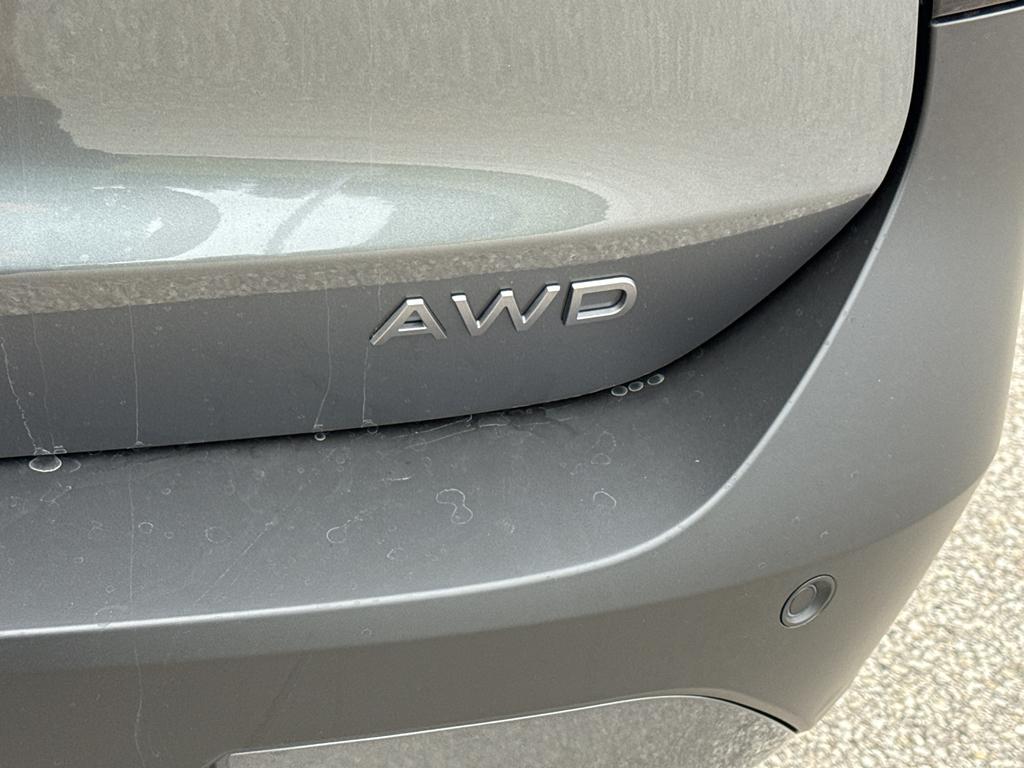 new 2026 Nissan Kicks car, priced at $27,076