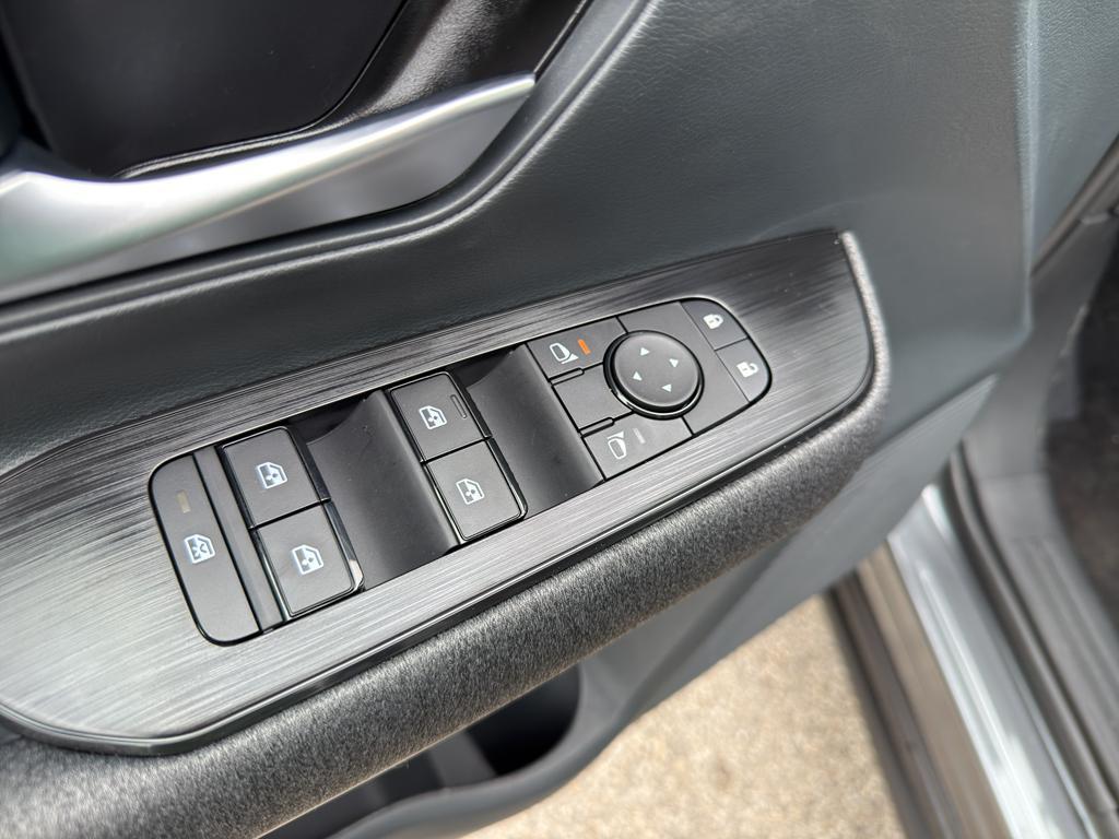 new 2026 Nissan Kicks car, priced at $27,076