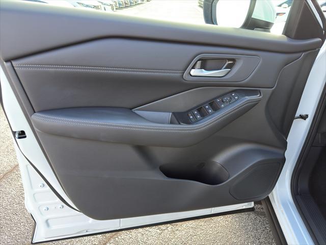 new 2025 Nissan Rogue car, priced at $33,744