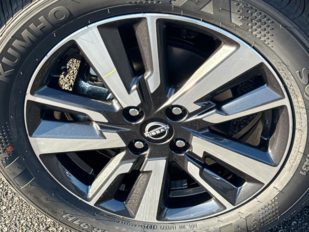 new 2025 Nissan Versa car, priced at $20,990