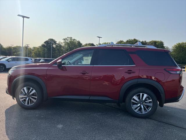 new 2024 Nissan Pathfinder car, priced at $43,367