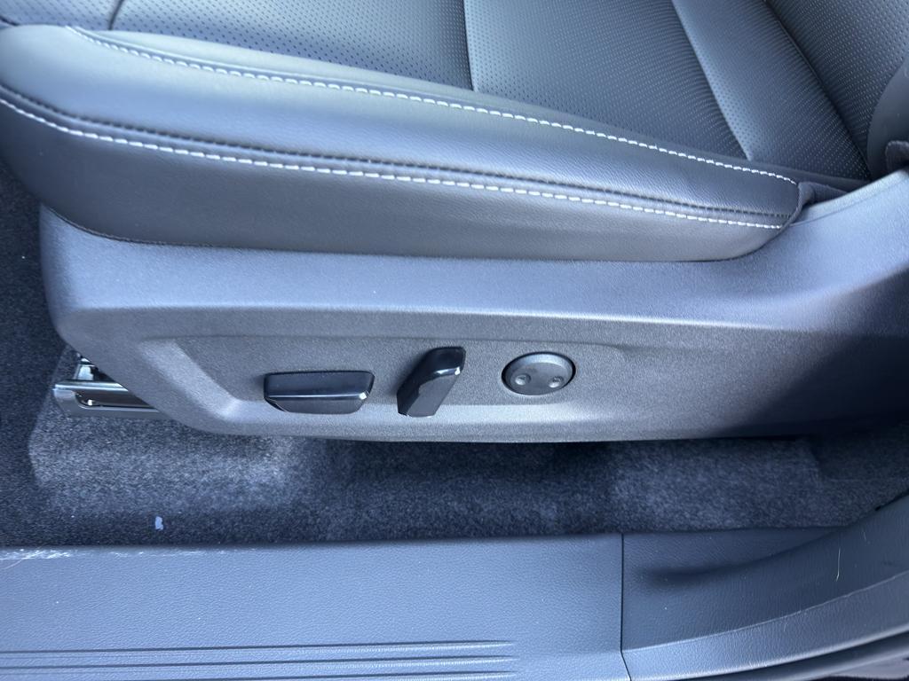 new 2026 Nissan Murano car, priced at $47,083