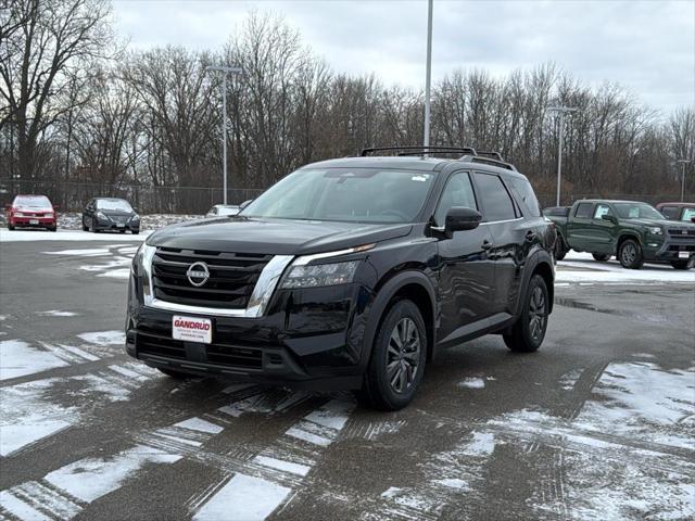 new 2025 Nissan Pathfinder car, priced at $43,062