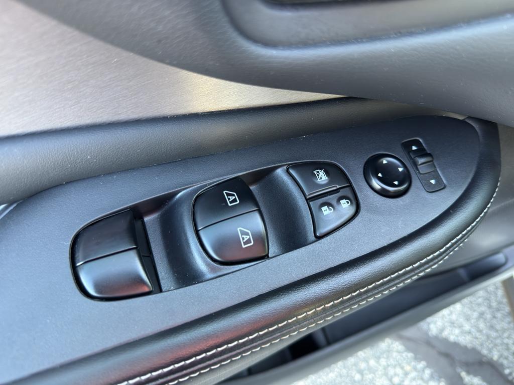 used 2024 Nissan Murano car, priced at $30,990