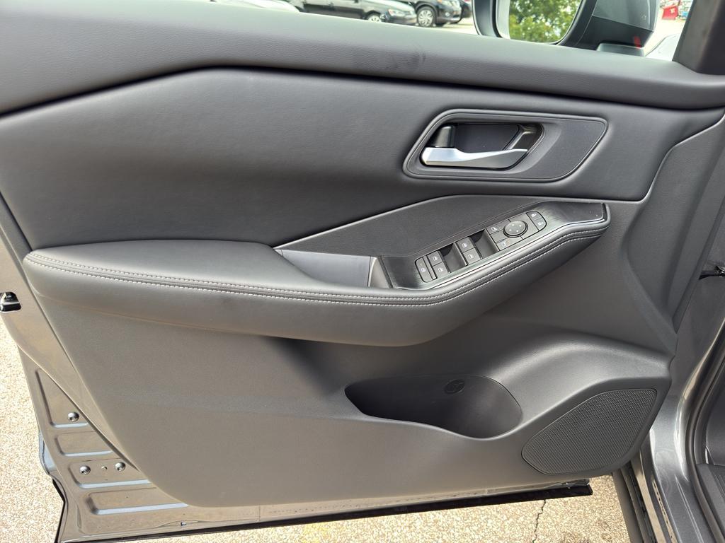 new 2026 Nissan Rogue car, priced at $31,499