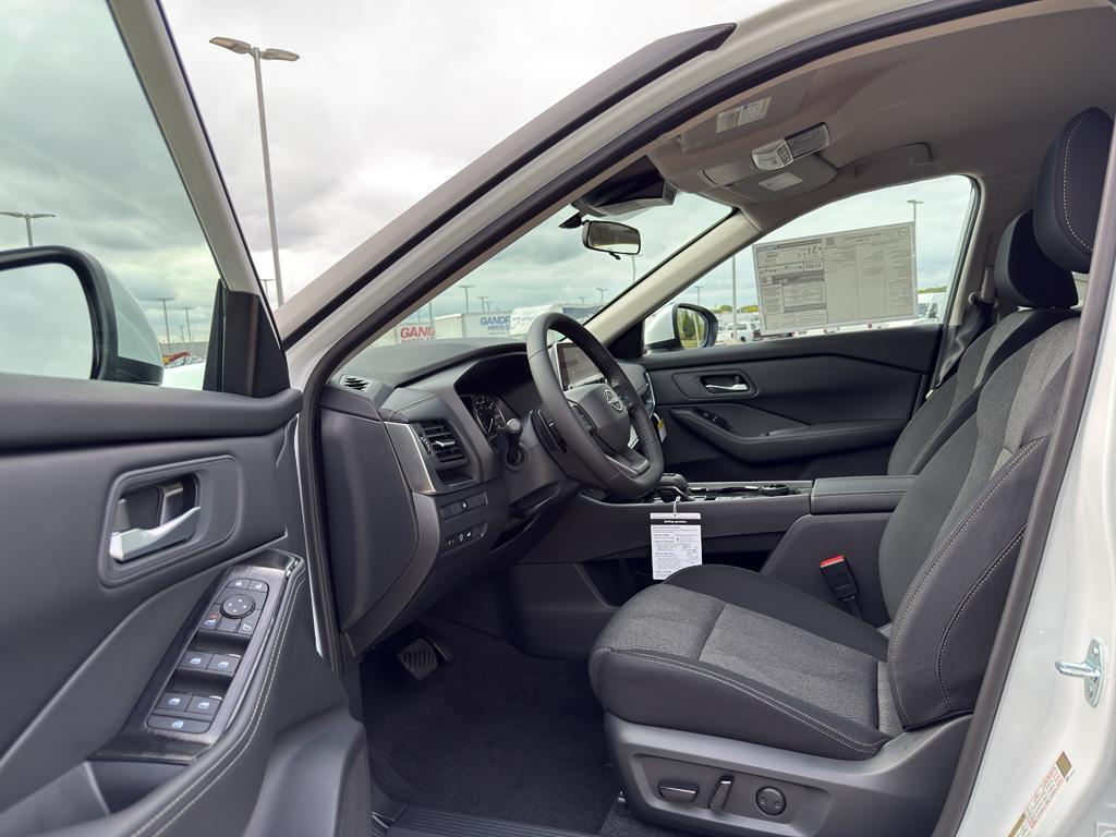 new 2026 Nissan Rogue car, priced at $31,959