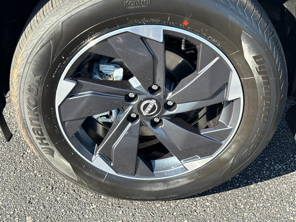 new 2026 Nissan Rogue car, priced at $31,499