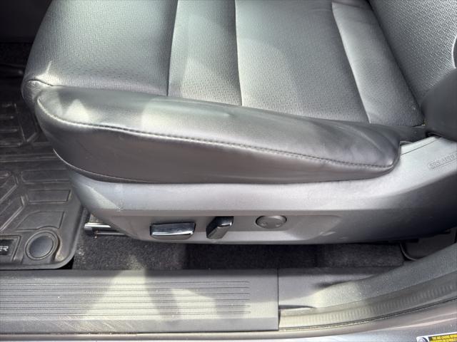 used 2021 Nissan Rogue car, priced at $25,290