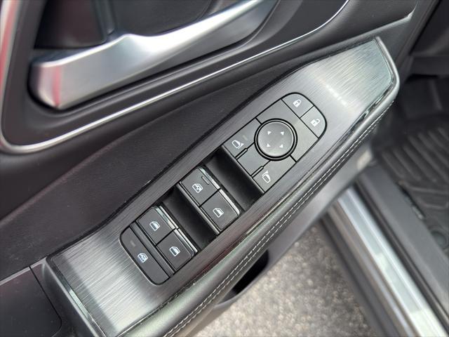 used 2021 Nissan Rogue car, priced at $25,290