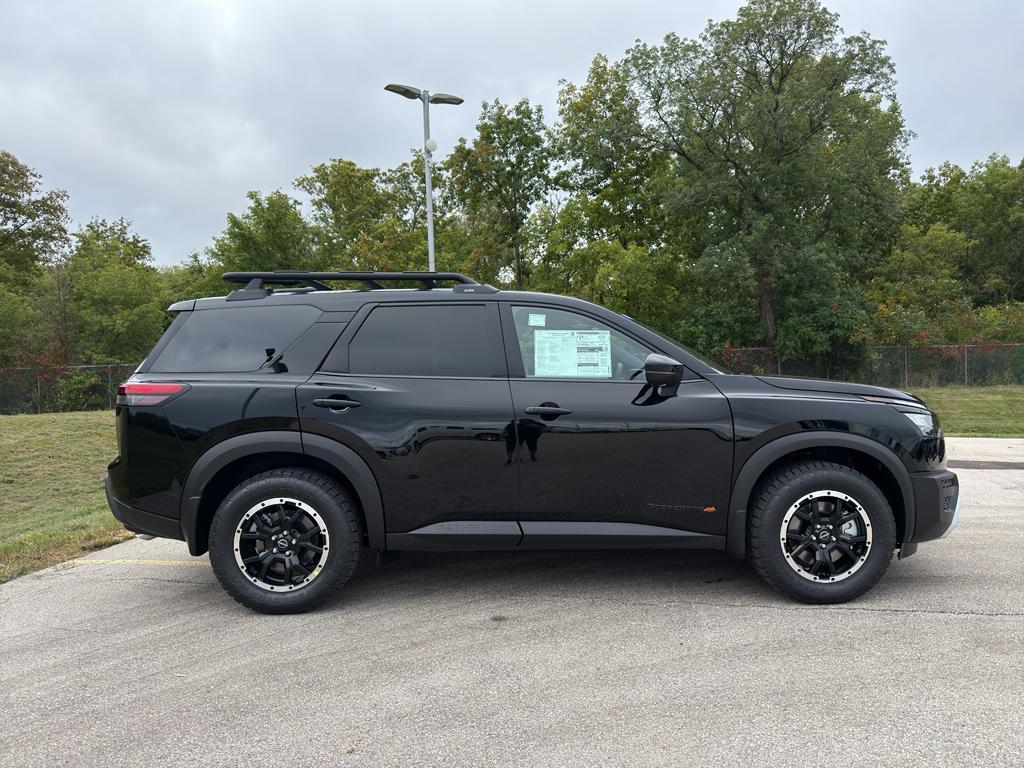 new 2025 Nissan Pathfinder car, priced at $42,399