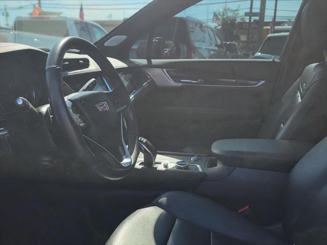used 2021 Cadillac XT6 car, priced at $24,371
