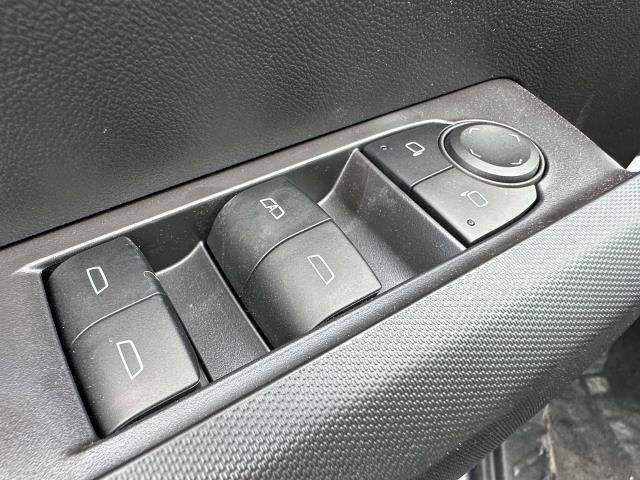 new 2025 GMC Canyon car, priced at $40,095