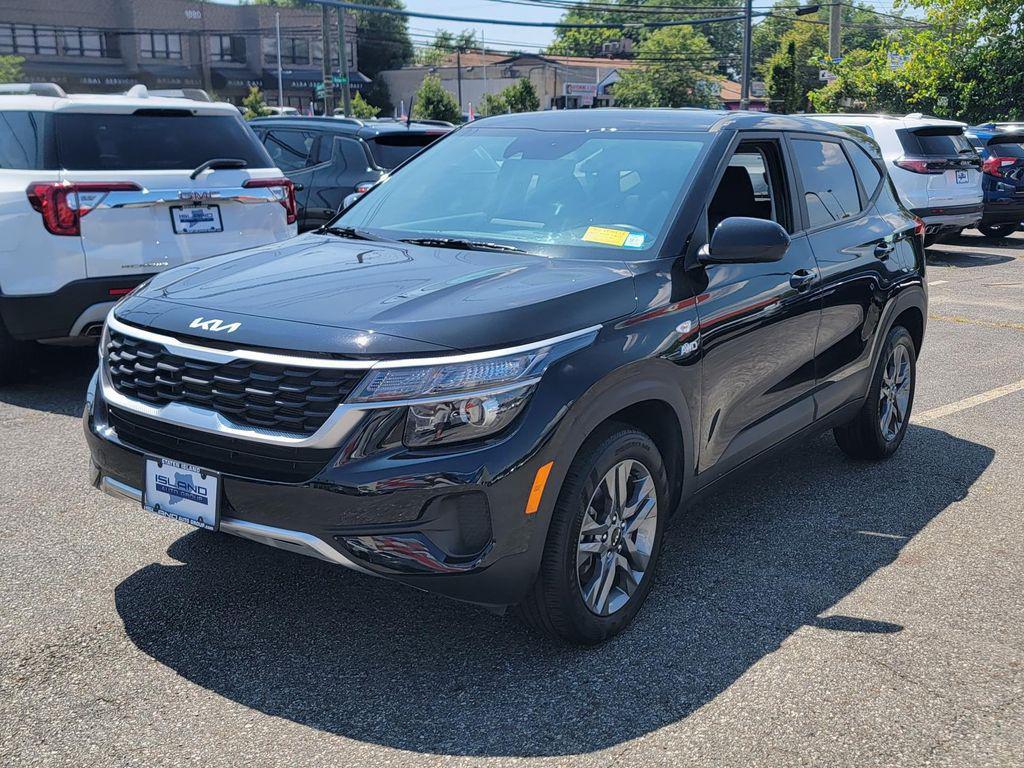 used 2023 Kia Seltos car, priced at $20,871
