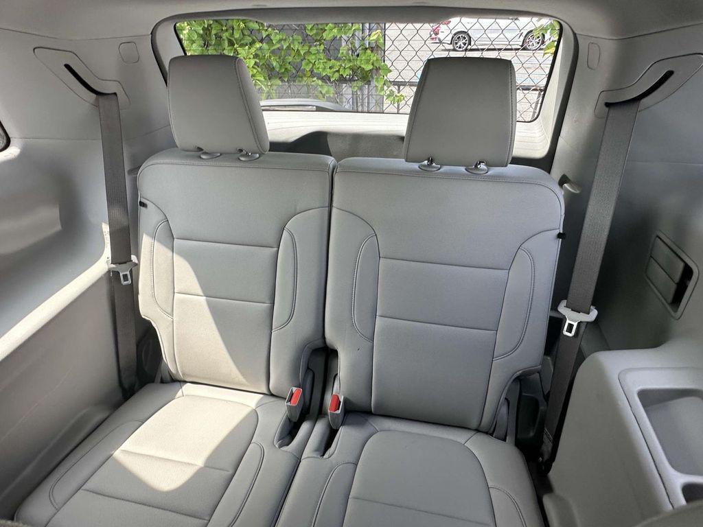 used 2023 GMC Acadia car, priced at $28,995