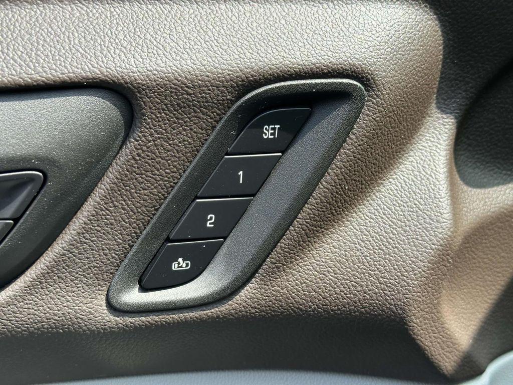 used 2023 GMC Acadia car, priced at $28,995