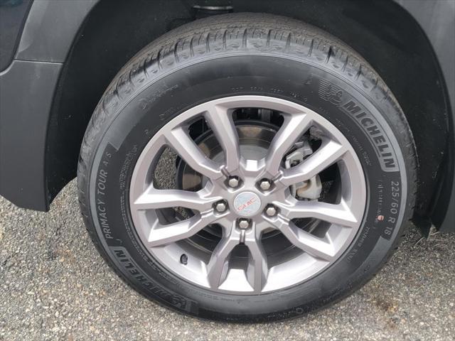 used 2022 GMC Terrain car, priced at $23,998