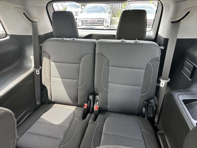 used 2022 GMC Acadia car, priced at $24,211
