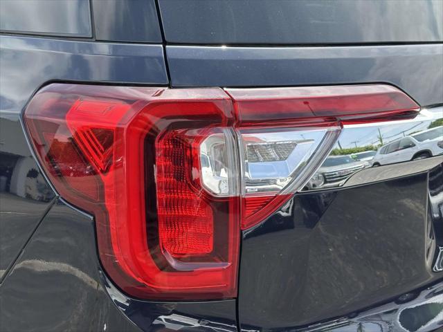 used 2022 GMC Acadia car, priced at $24,211