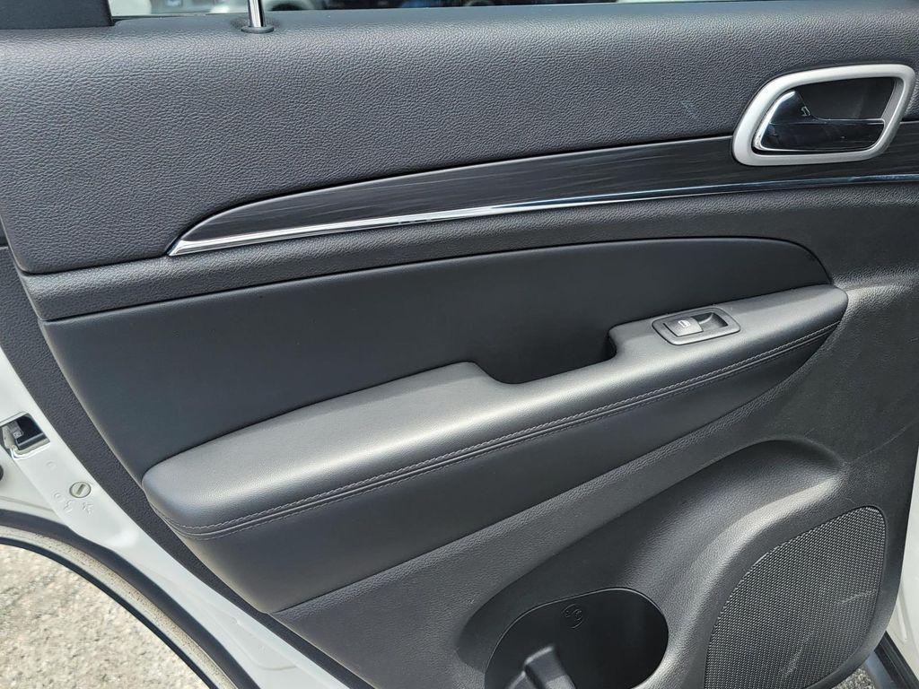 used 2020 Jeep Grand Cherokee car, priced at $20,000