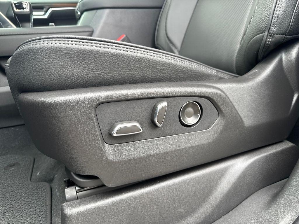 new 2026 GMC Sierra 1500 car, priced at $58,390