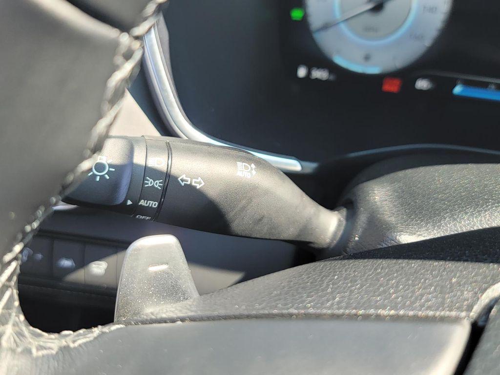 used 2023 Hyundai SANTA FE HEV car, priced at $28,890
