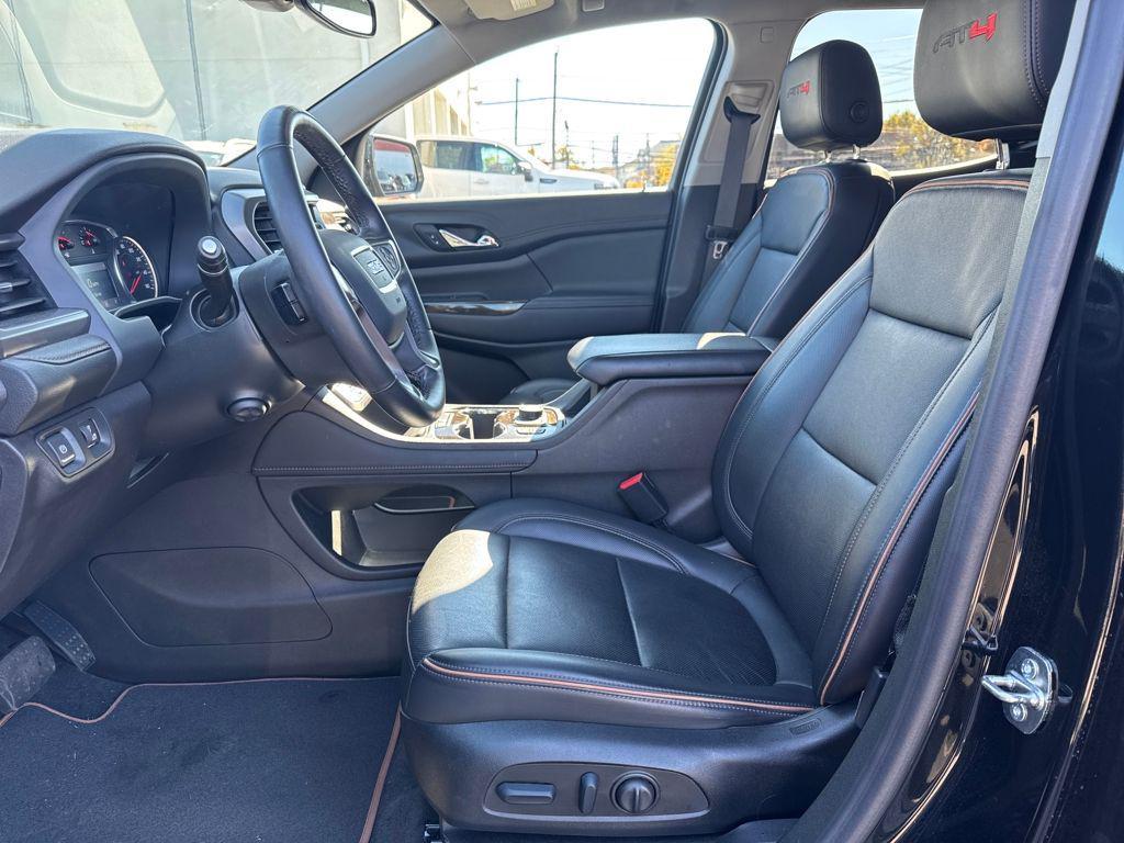 used 2023 GMC Acadia car, priced at $33,551