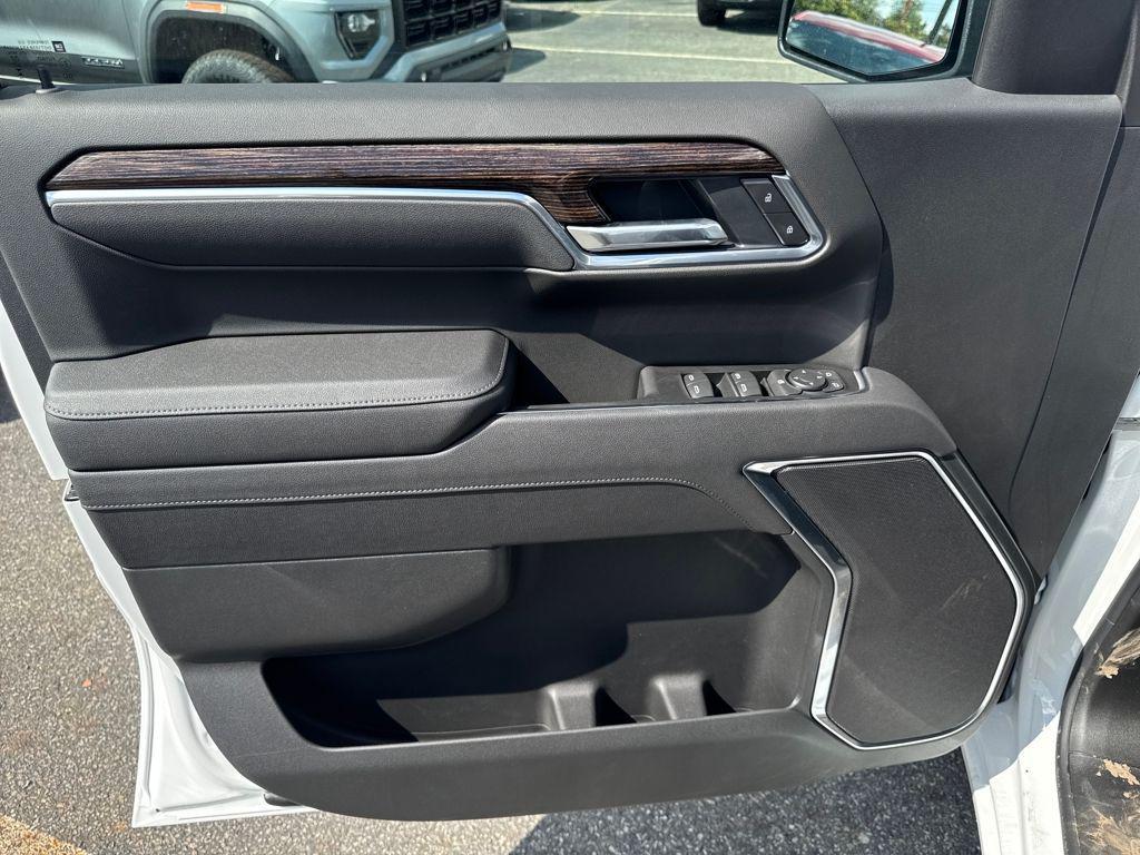 new 2026 GMC Sierra 1500 car, priced at $57,495