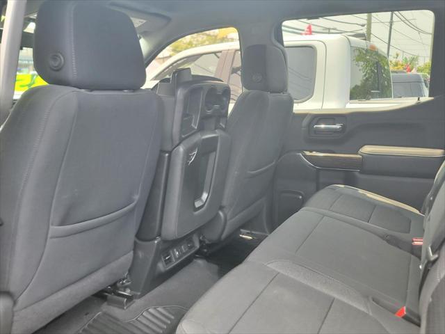 used 2022 GMC Sierra 1500 car, priced at $31,588
