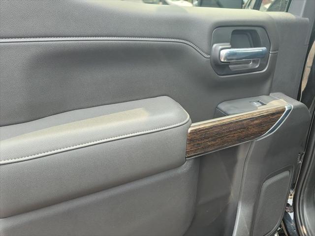 used 2022 GMC Sierra 1500 car, priced at $31,588