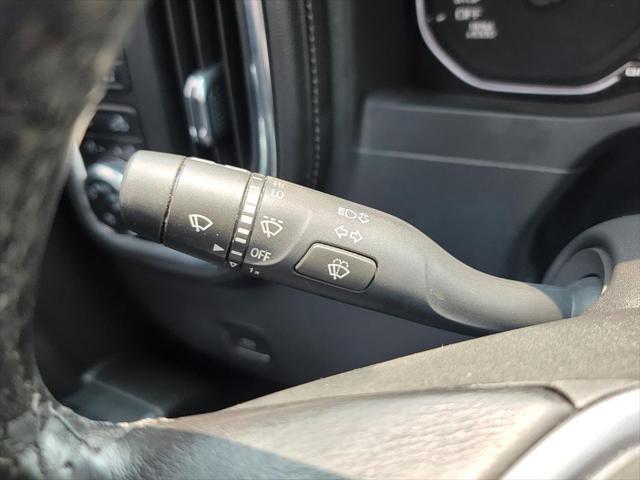 used 2022 GMC Sierra 1500 car, priced at $31,588